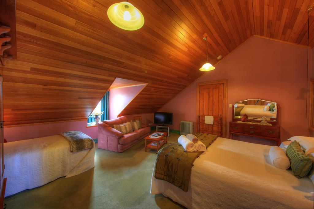 Hanlon House Стенлі Екстер'єр фото