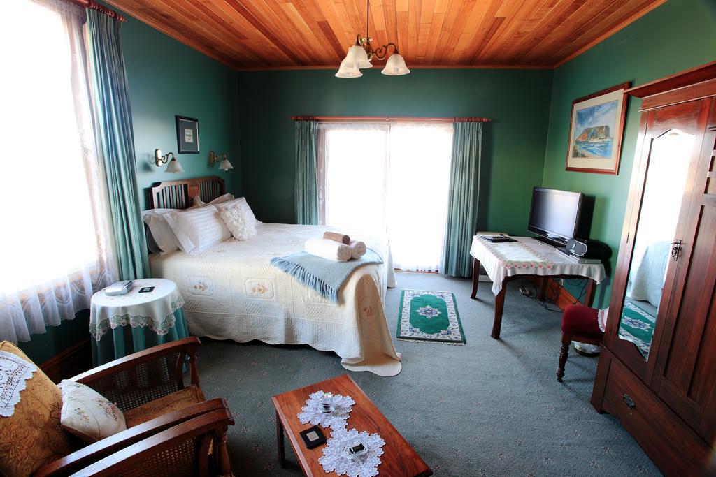 Hanlon House Стенлі Екстер'єр фото
